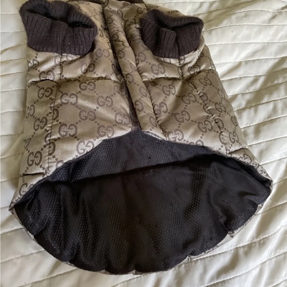 Designer dog clothes Gucci gg vest bumble down coat xsmall made in Italy pets - Picture 6 of 6